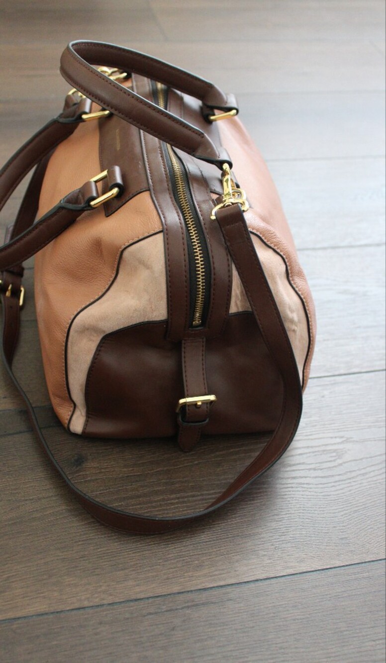 BCBGMAXAZRIA Brown Leather Satchel Bag with Gold Hardware - Picture 6 of 12